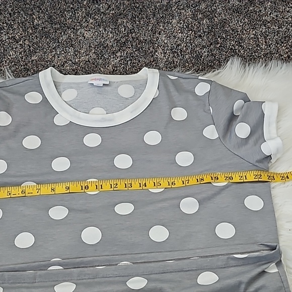 LuLaRoe Liv Gray and Off-white Polka Dot Crew Neck Short Sleeve Tee - Picture 11 of 14